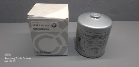 Фильтр топливный BMW 13322243018 (фото 1)
