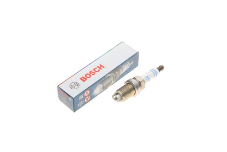 Свеча зажигания BOSCH 0242235668