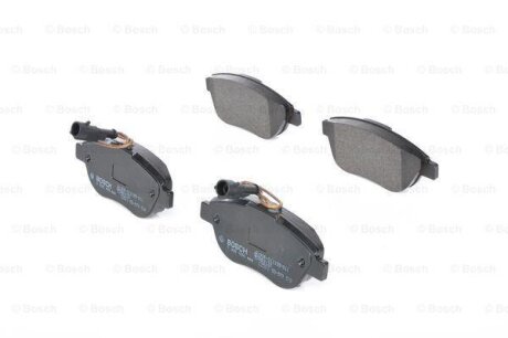 ДИСКОВI КОЛОДКИ ПЕРЕДНI BOSCH 0986494464