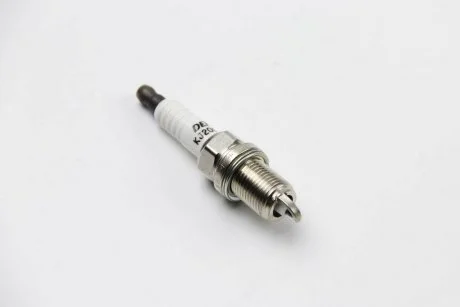 Свічка запалювання (вир-во Denso) DENSO KJ20CRL11