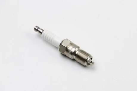 - Свічка запалювання DENSO T20EPU