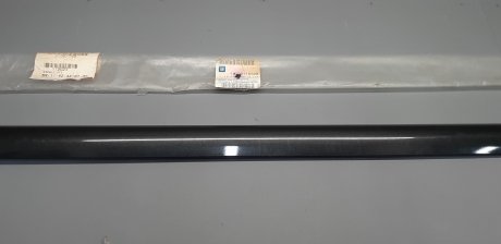 Молдинг передней левой двери + GM 9118568