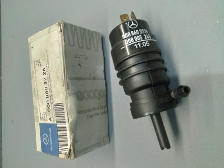 Насос-мотор омывателя стекла переднего MERCEDES-BENZ A0008603226