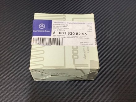 Mercedes Бокове габаритне світло MERCEDES-BENZ A0018208256
