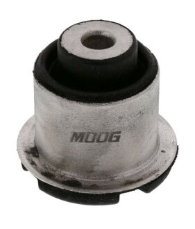 Сайлентблок важеля переднього LAND ROVER Range Rover 12-22 MOOG LR-SB-14844