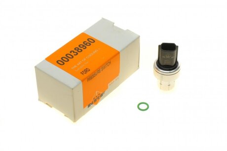 Датчик тиску хладогенту NRF 38960