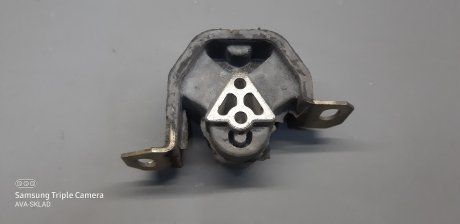 Подушка двигателя GM Opel 90473849
