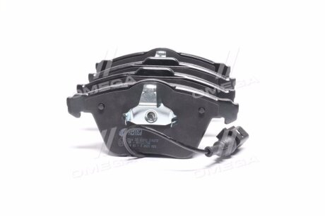 Колодки гальмівні дискові передні комплект VW Golf VI 09-14, PASSAT B6 05-10, Passat CC 08-16, Golf V 03-09, Golf Plus 05-14, Scirocco 08-17, EOS 06-15, CC 11-18; AUDI A4 04-08, A3 03-12, A6 04-11; SKODA Superb 08-15; SEAT Leon 05-12 REMSA 0964.32