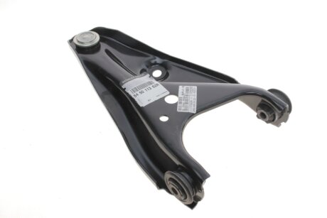 Фото 1 - важіль dc-ln пер. лів. 60 01 547 520 RENAULT 545011362R Важіль dc-ln пер. лів. 60 01 547 520 RENAULT 545011362R (фото 1)