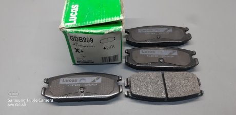 Колодки тормозные передние дисковые TRW GDB999