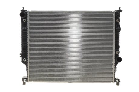 Радіатор системи охолодження Valeo 701569